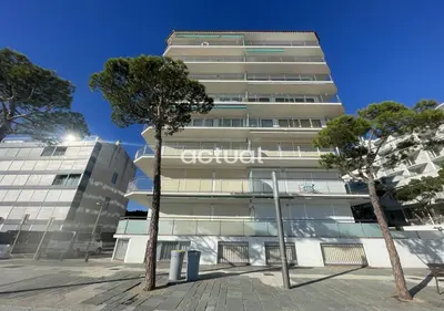Edificio en el que se encuentra el apartamento