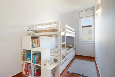 Biblioteca en el apartamento