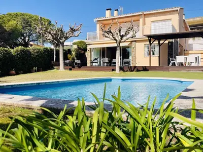 Piscina en o cerca de Villa Sol i Mar by Costabravaway