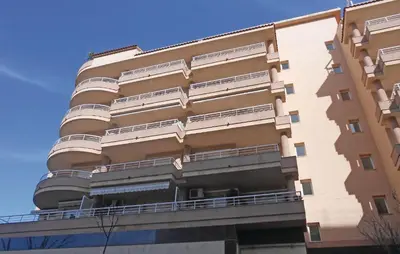Edificio en el que se encuentra el apartamento