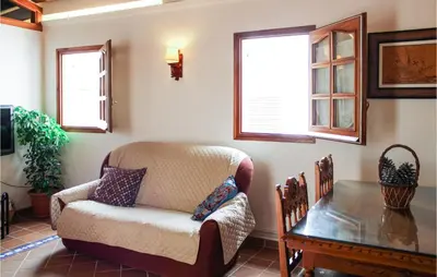 Zona de estar de Stunning Apartment In Tossa De Mar