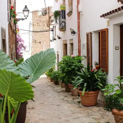 Stunning Apartment In Tossa De Mar