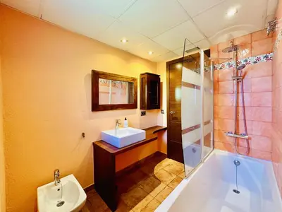 Un baño de Miramar CostaBravaSi