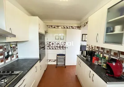 Una cocina o zona de cocina en EDUARD TOLDRA 38