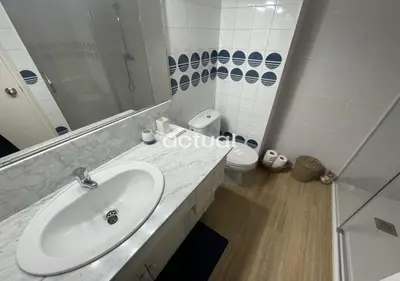 Un baño de EDUARD TOLDRA 38
