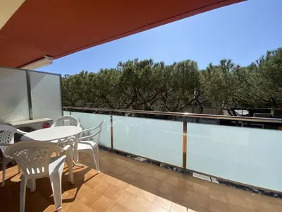 Un balcón o terraza de Apartment Sant Marc by Interhome