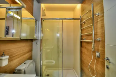 Un baño de Apartment Columbo