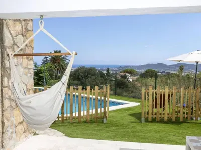 Paisaje cerca de esta villa