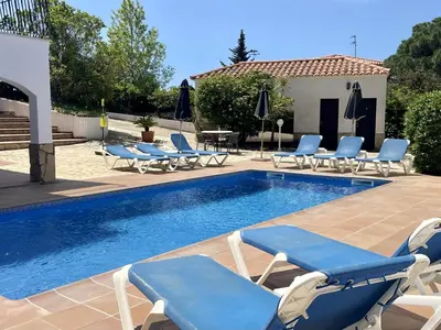 Piscina en o cerca de Villa Tramuntana by Costabravaway