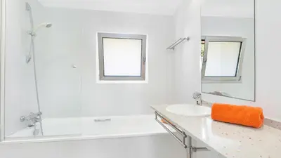 Un baño de 2Crist01