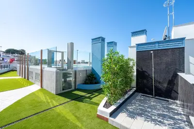 Jardín al aire libre en Hauzify I Apartaments Voramar