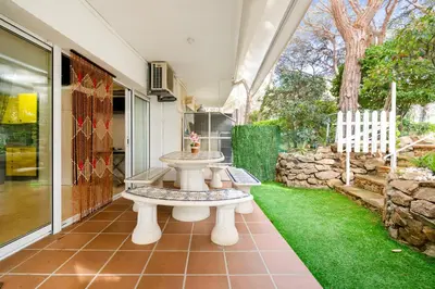 Jardín al aire libre en WELCS APARTAMENTO 126 PDA cerca del puerto