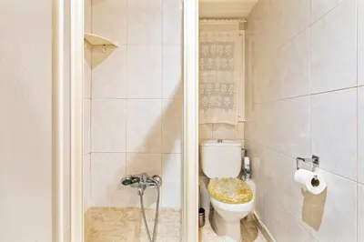 Un baño de WELCS APARTAMENTO 126 PDA cerca del puerto