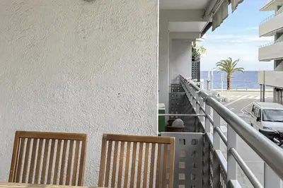 Un balcón o terraza de LETS HOLIDAYS Cozy apartment near beach Tossa 2