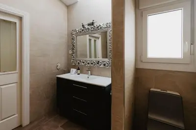 Un baño de Petit Luxe Pineda