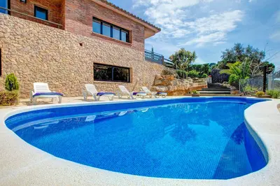 Piscina en o cerca de Casa Malta by Vintage Travel