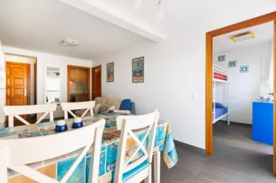 Zona de estar de WELCS APARTAMENTO 130 PDA frente al mar