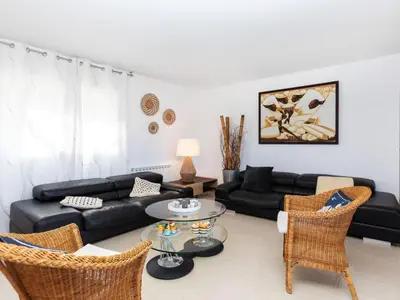 Zona de estar de Apartment Punta Prima by Interhome