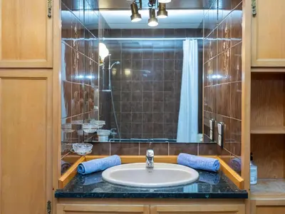 Un baño de Holiday Home Cataluña by Interhome