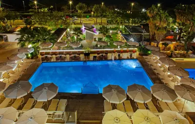 Piscina en o cerca de Aparthotel Odissea Park