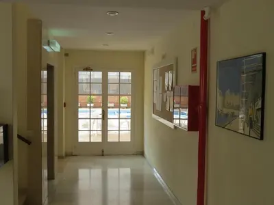Plano de Estudio un solo ambiente céntrico muy cerca de la playa con piscina y terraza