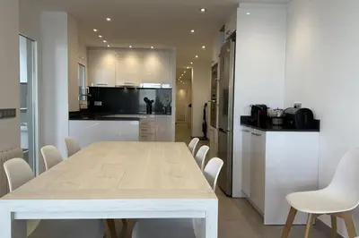Una cocina o zona de cocina en LETS HOLIDAYS Sea views apartment Platja d'Aro