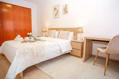 Cama o camas de una habitación en AL41 Preciosa planta baja Fenals