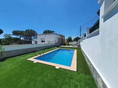 Piscina en o cerca de Villa Lloret de Mar 6 Personas