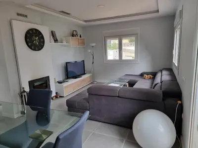 Una televisión o centro de entretenimiento en Villa Lloret de Mar 6 Personas