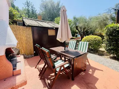 Plano de Villa Lotus by Costabravaway