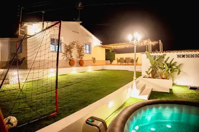 Piscina en o cerca de La Mediterranea