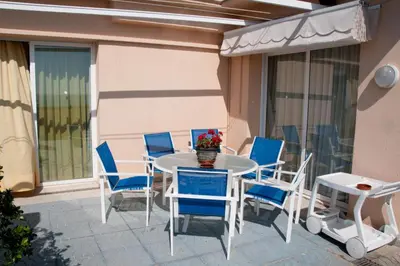 Un balcón o terraza de Apartamentos Siglo XXI - Marabu