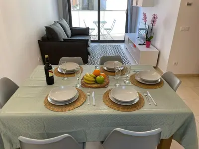 Comida en o cerca de este apartamento