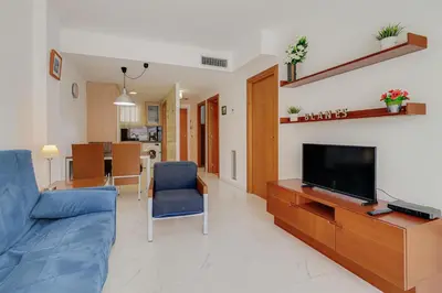Una televisión o centro de entretenimiento en BA Sabanell Park A234