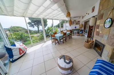 Zona de estar de Valerie's Lux Summer House