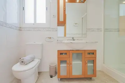 Un baño de Ba - Carrer Balmes
