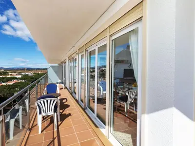 Un balcón o terraza de Apartment Onades by Interhome