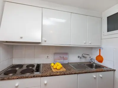Una cocina o zona de cocina en Apartment Alexandra by Interhome