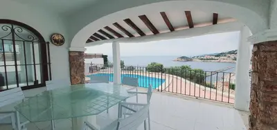 Piscina en o cerca de COSTA BRAVA SUITES VILLA Cala Jonca
