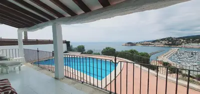 Piscina en o cerca de COSTA BRAVA SUITES VILLA Cala Jonca