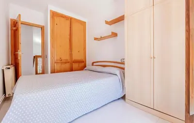 Cama o camas de una habitación en Nice Home In Platja D'aro With Wifi