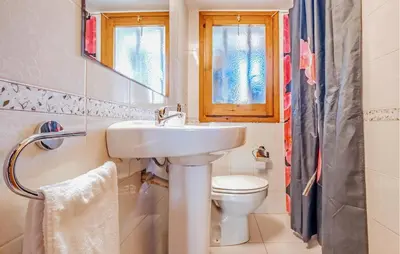 Un baño de Nice Home In Platja D'aro With Wifi