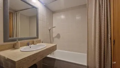 Un baño de Apartment Bonito Go2lloret