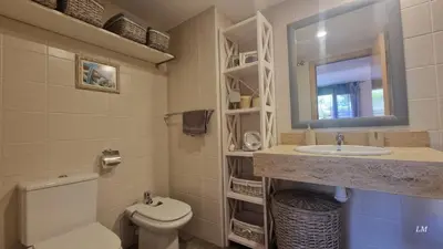 Un baño de Apartment Bonito Go2lloret