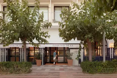Fachada o entrada de Elisabeth by the Sea Hotel