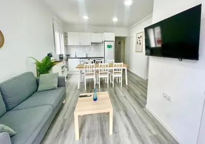 Una cocina o zona de cocina en SeaHomes Vacations - HEART OF TOSSA DE MAR