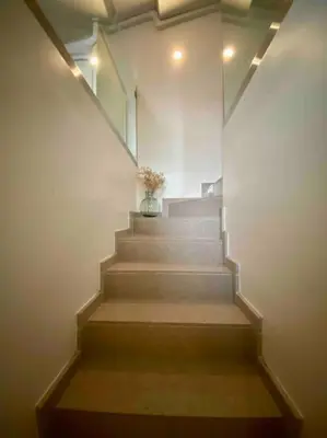 Plano de Moderno Dúplex