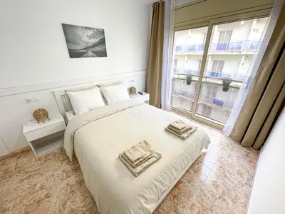Cama o camas de una habitación en Red Apartment Lloret