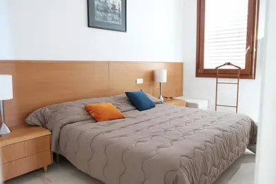 Cama o camas de una habitación en Exclusive Beachfront Haven in Costa Brava