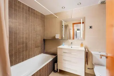 Un baño de Acogedor apartamento cerca del casco antiguo